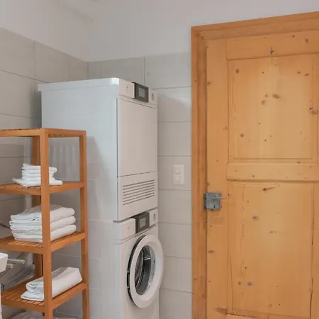 Chesa Clos Apartment